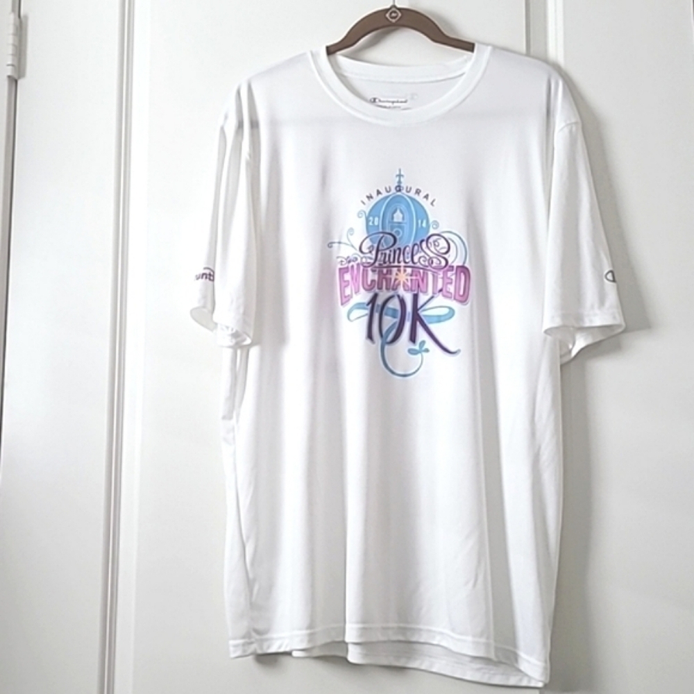 RunDisney Princess Inaugural Enchanted 10k Champion Running Active Top Large